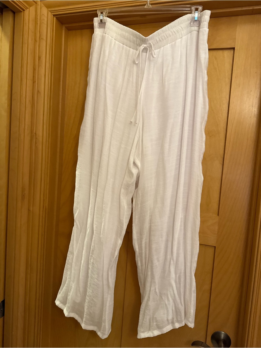 Women’s Lightweight White Drawstring Lounge Pants